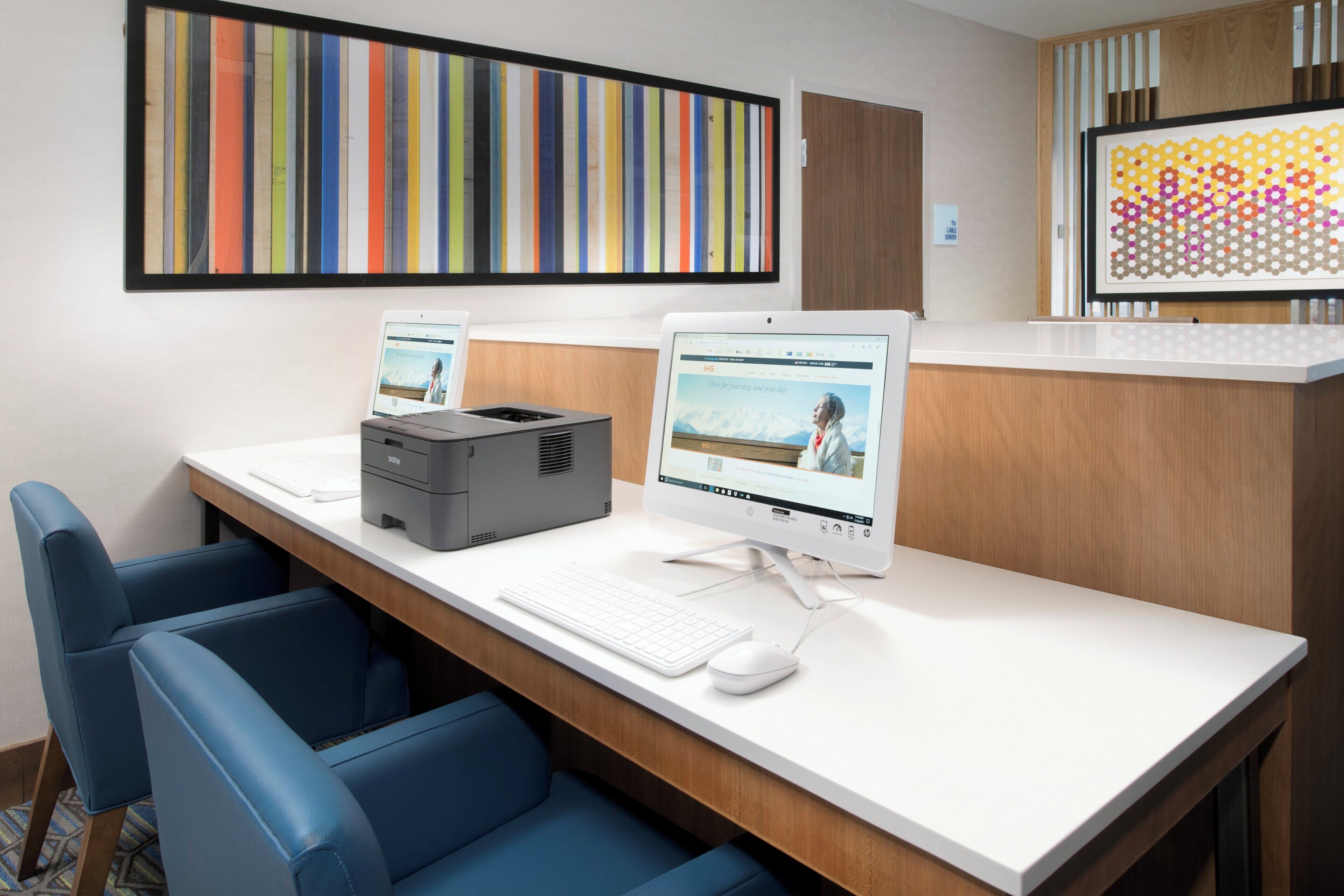 Photo - Holiday Inn Express & Suites San Antonio North  Windcrest