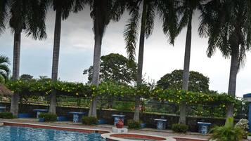 Alberca al aire libre