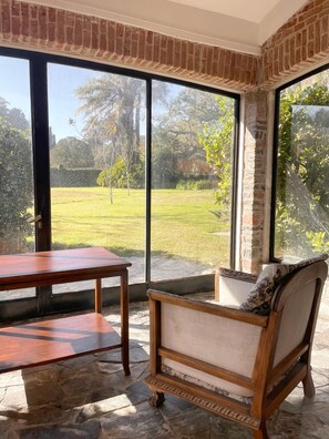 Deluxe Suite | Terrace/patio