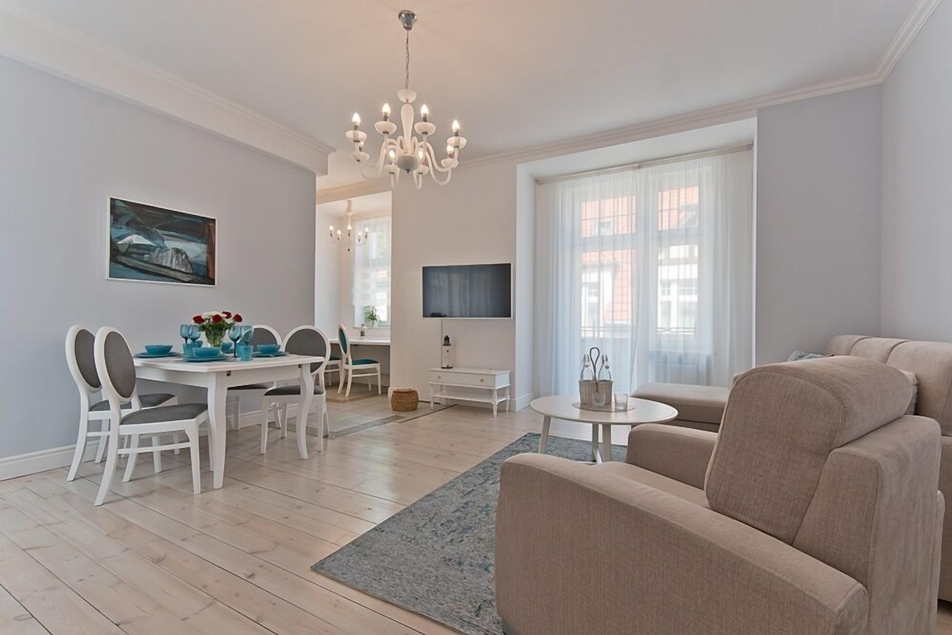 Apartament (Galeria II) | Sala d'estar | Televisor de pantalla plana 