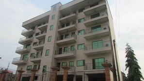 Exterior - NewLand Sarl (Douala)