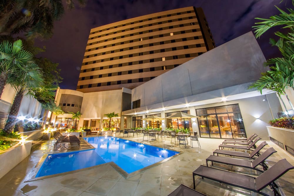 JL Hotel by Bourbon