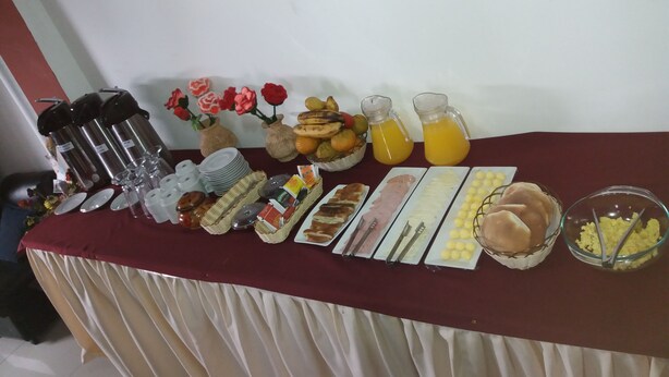 Kontinental frokost hver dag (mot et tillegg)