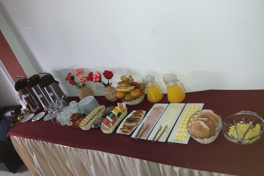 Hostal y Apartamentos Guest Home