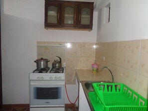 Private kitchen - Hostal y Apartamentos Guest Home (Cusco)