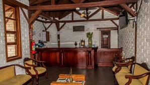 Lobby - Hostería Imperio Real (San Miguel de Salcedo)