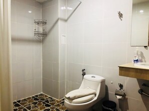 Suite, 1 Bedroom | Bathroom | Shower, hair dryer, towels, soap - OYO 861 Patong Dynasty Hotel (Patong)
