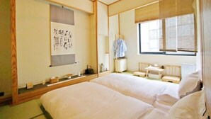 고급 침구, 객실 내 금고, 책상, 방음 설비