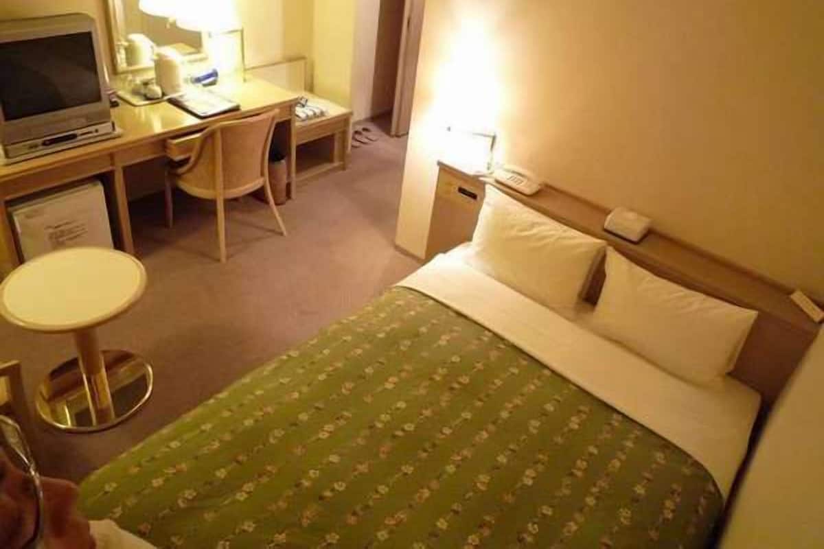 1 多间卧室、办公桌、免费 WiFi、床单