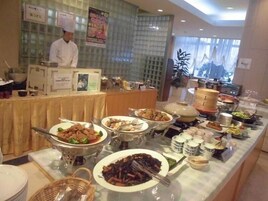 Se sirven desayunos, almuerzos y cenas