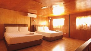 Iron/ironing board, rollaway beds, free WiFi