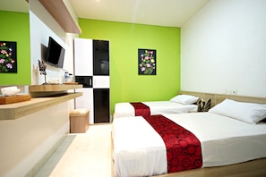 Deluxe-Zweibettzimmer | Zimmersafe, kostenloses WLAN, Bettwäsche