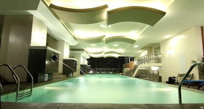 Sea Pearl Manila Suites