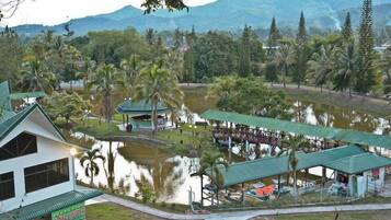 Pemandangan dari bilik