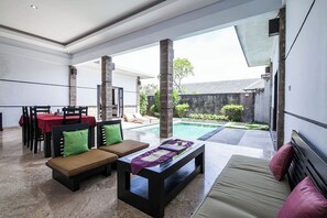 Two Bedroom Villa with Private Pool | Living area | 32-inch flat-screen TV with cable channels, LED TV - Bali Merita Villa (Kerobokan)