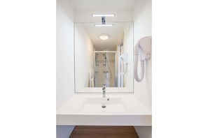 Economy Studio | Bathroom sink
