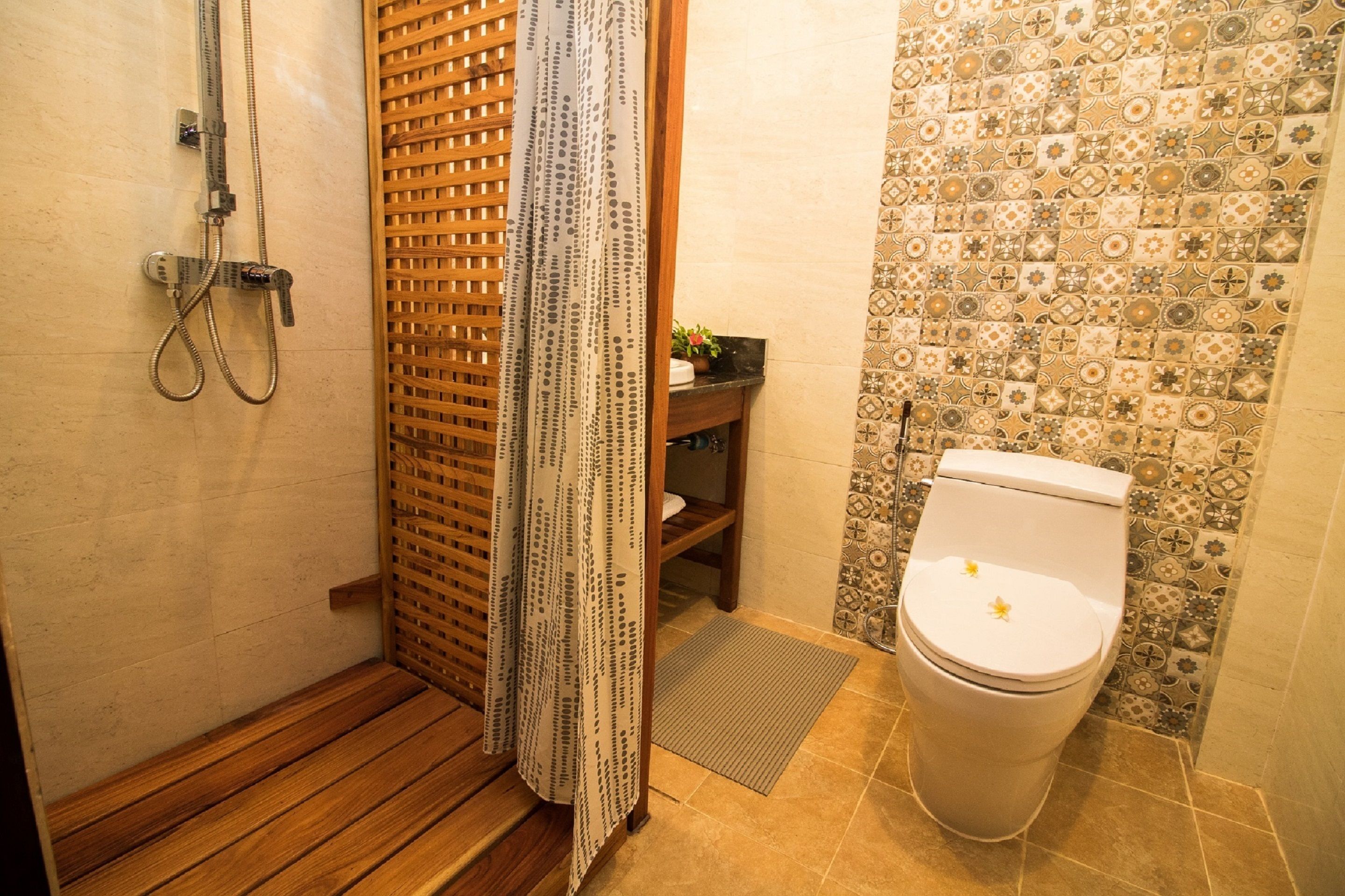 free toiletries, hair dryer, bathrobes, slippers