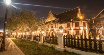 Royal Peacock Boutique Hotel