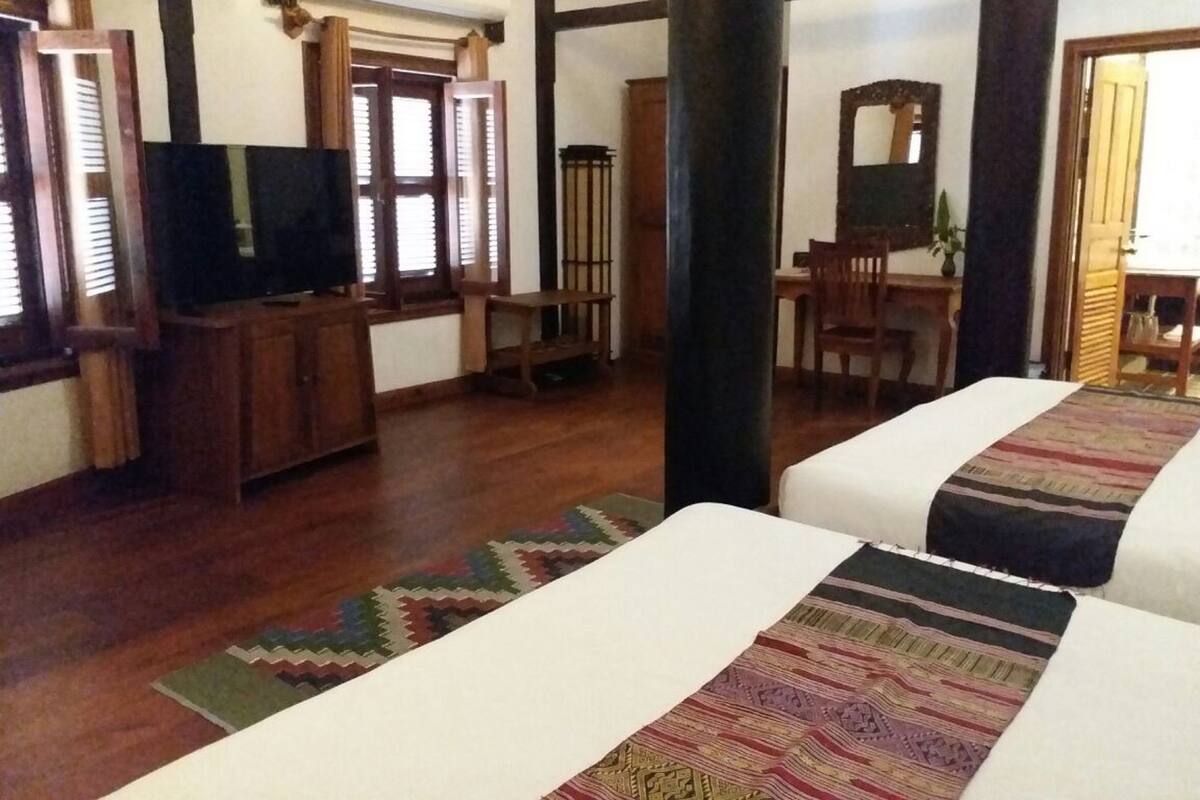 Family Suite | Deep soaking bathtub