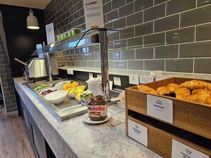 Petit déjeuner buffet compris tous les jours