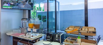 Rung Aroon Hotel By Le Siri