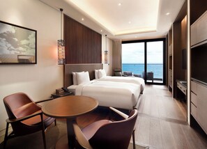 Premium bedding, down comforters, minibar, in-room safe - Ananti at Busan Cove (Busan)