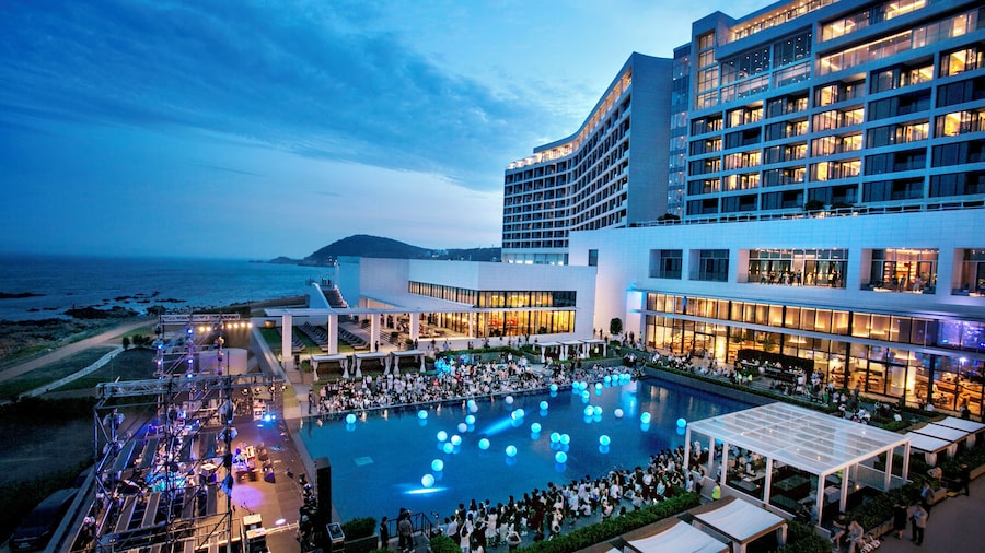 Ananti at Busan Cove