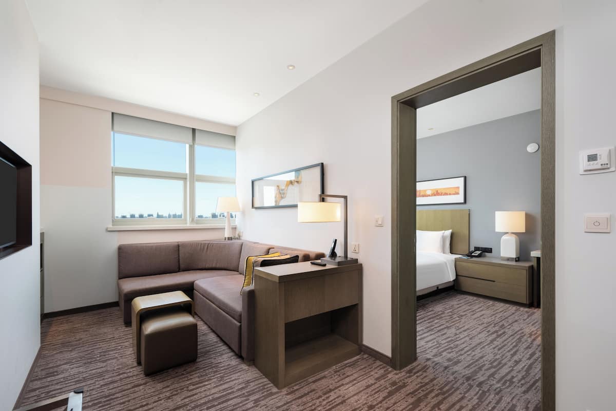 Suite, 1 Bedroom | Premium bedding, minibar, in-room safe, desk
