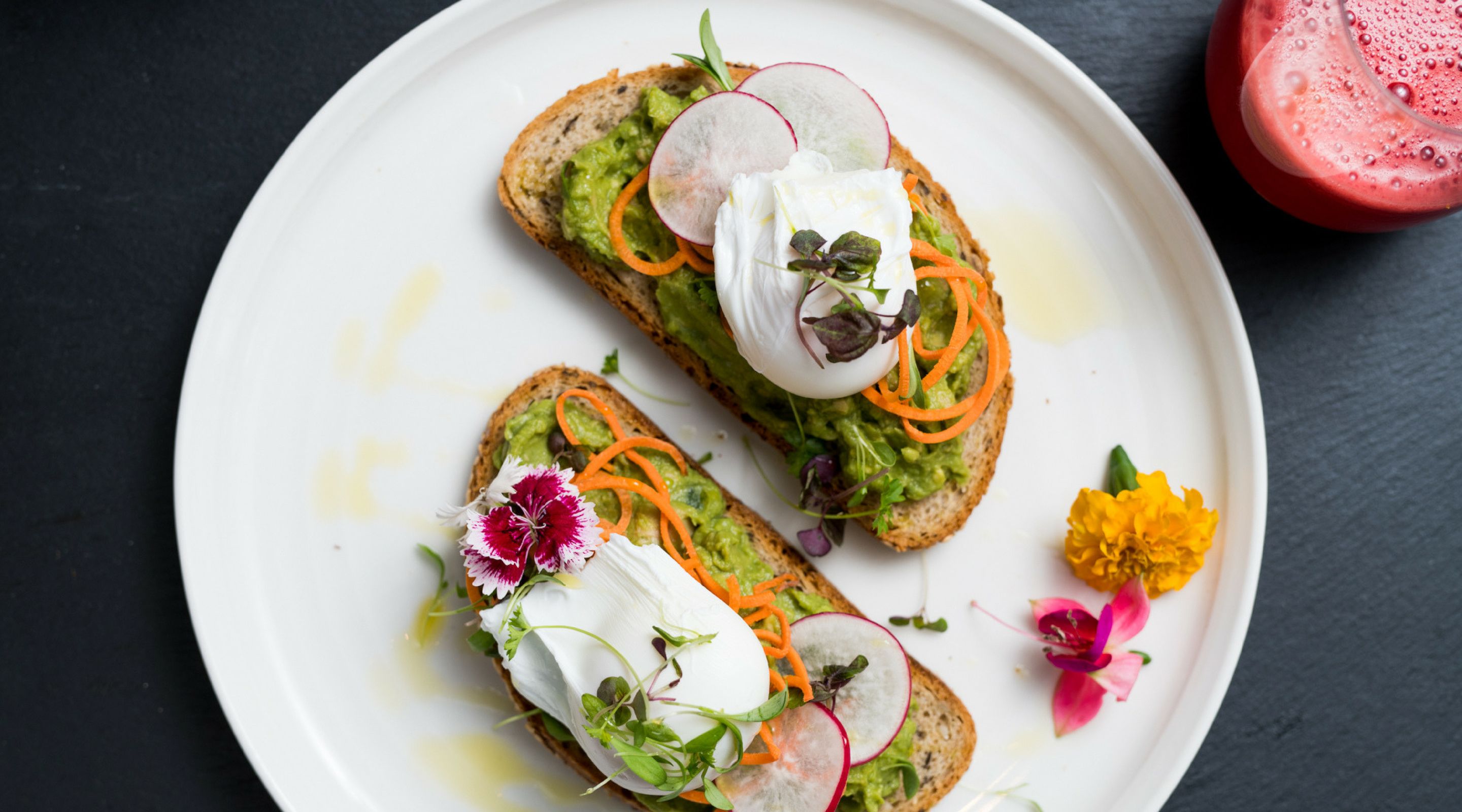 Daily full breakfast (AUD 45 per person)