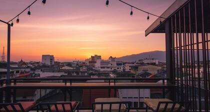 Makad Hotel
