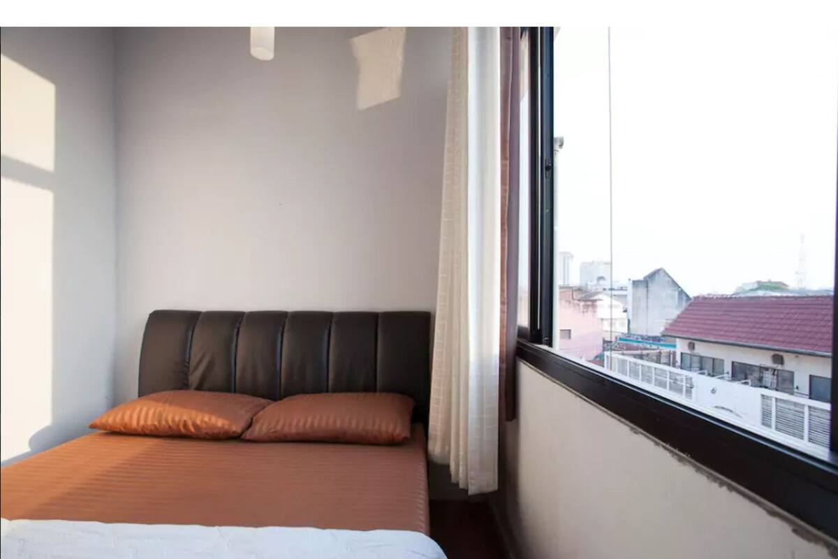 Double Room | Desk, WiFi (free)
