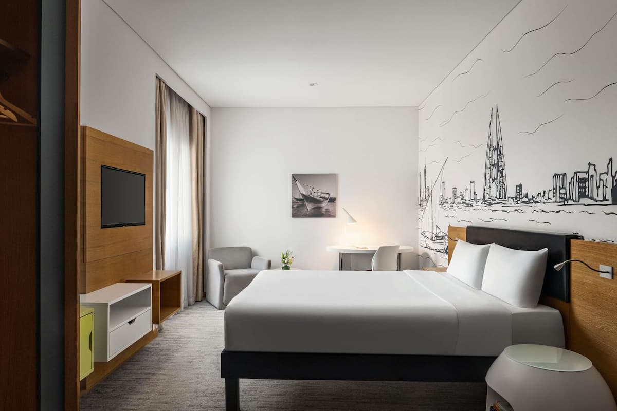 標準雙人房, 1 張標準雙人床, 城市景 | 1 間睡房、房內夾萬、書桌、隔音