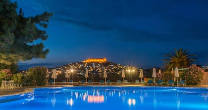 Delfinia Hotel & Bungalows