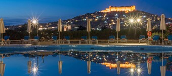 德爾菲納平房飯店