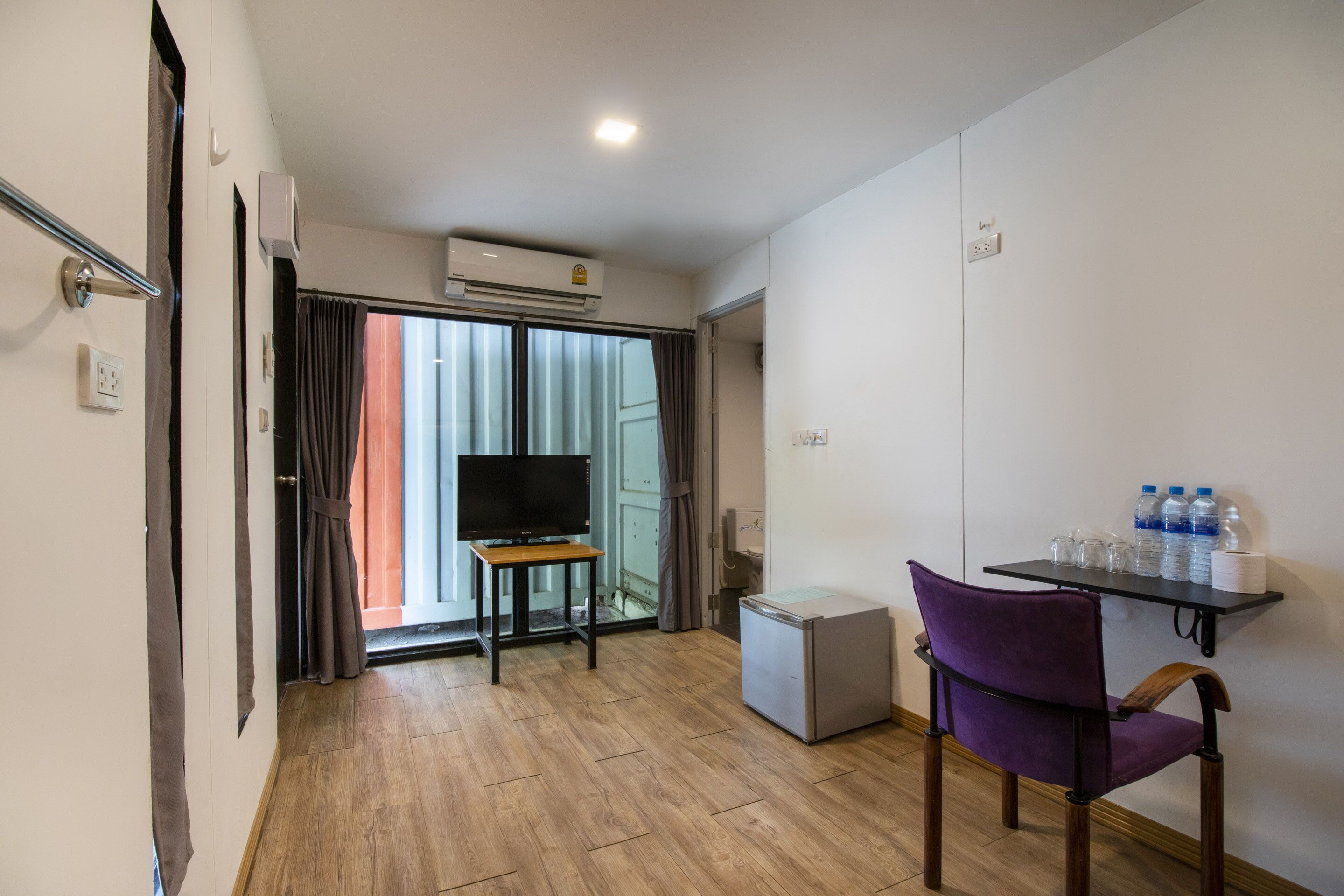 superior suite | desk, free wifi, bed sheets