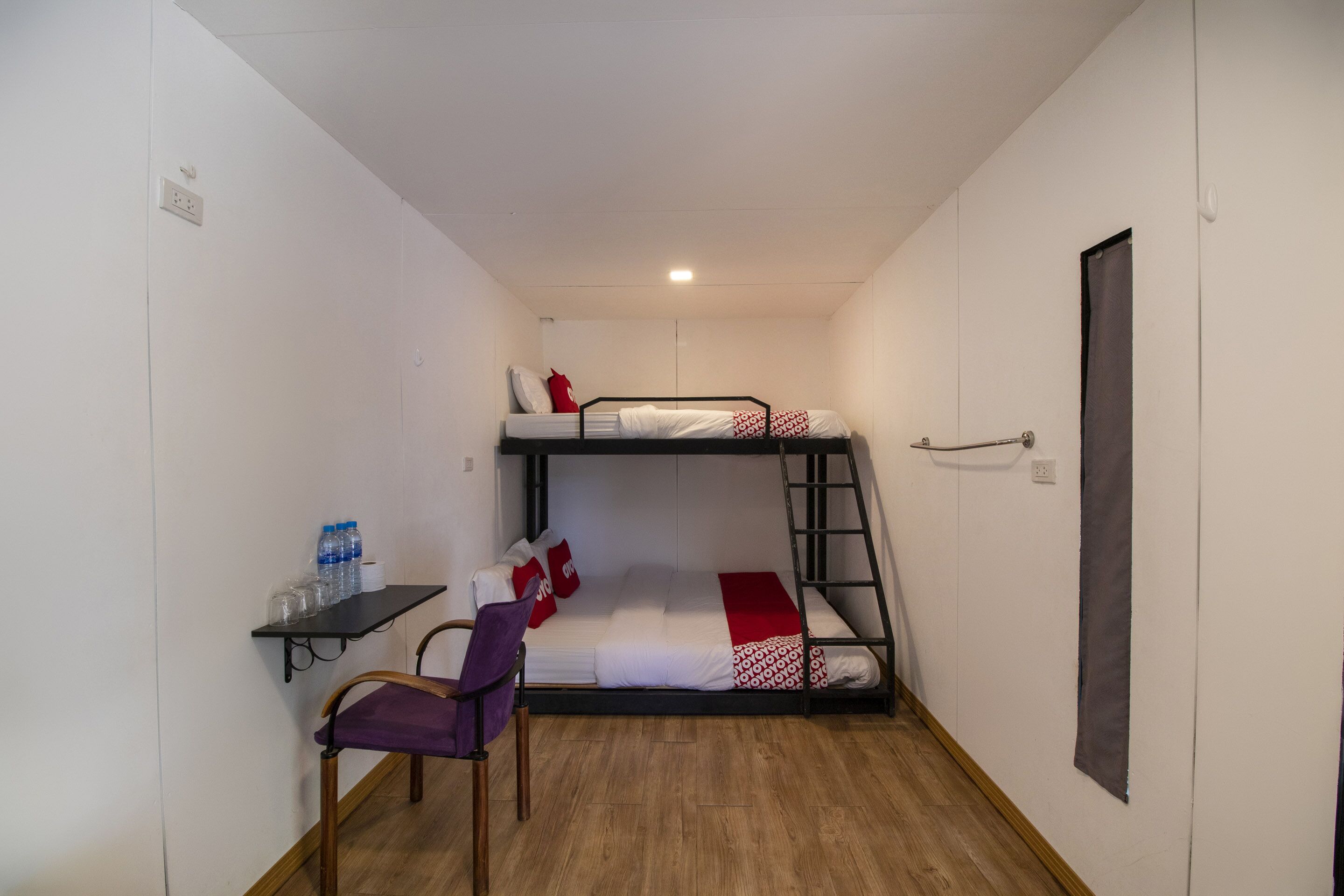 superior suite | desk, free wifi, bed sheets