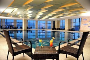 Indoor pool - Tiancheng Grand Hotel (Guangyuan City)