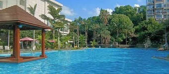 Eyring Daqian International Hotel