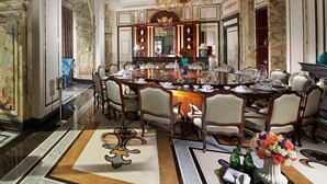 2 restaurants; breakfast, lunch and dinner served  - Dongwu New Century Grand Hotel Huzhou (Huzhou)
