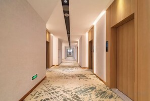 Interior - Elong Wanguo Hotel (Liaoyuan Railway Station Traditional Chinese Medicine Hospital) (Liaoyuan)