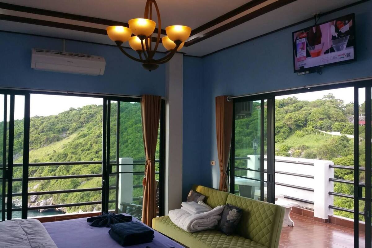 deluxe room | rollaway beds, free wifi