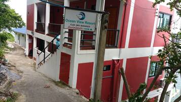 Facciata della struttura