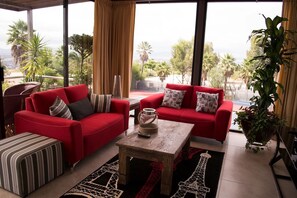 Premium Villa, 2 Bedrooms | Living area