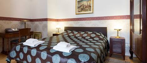 Apartment, 1 Bedroom | Premium bedding, memory foam beds, individually decorated