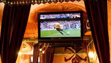 Party Patpong | Room amenity