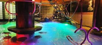 Penthouse Hotel - Adults Only