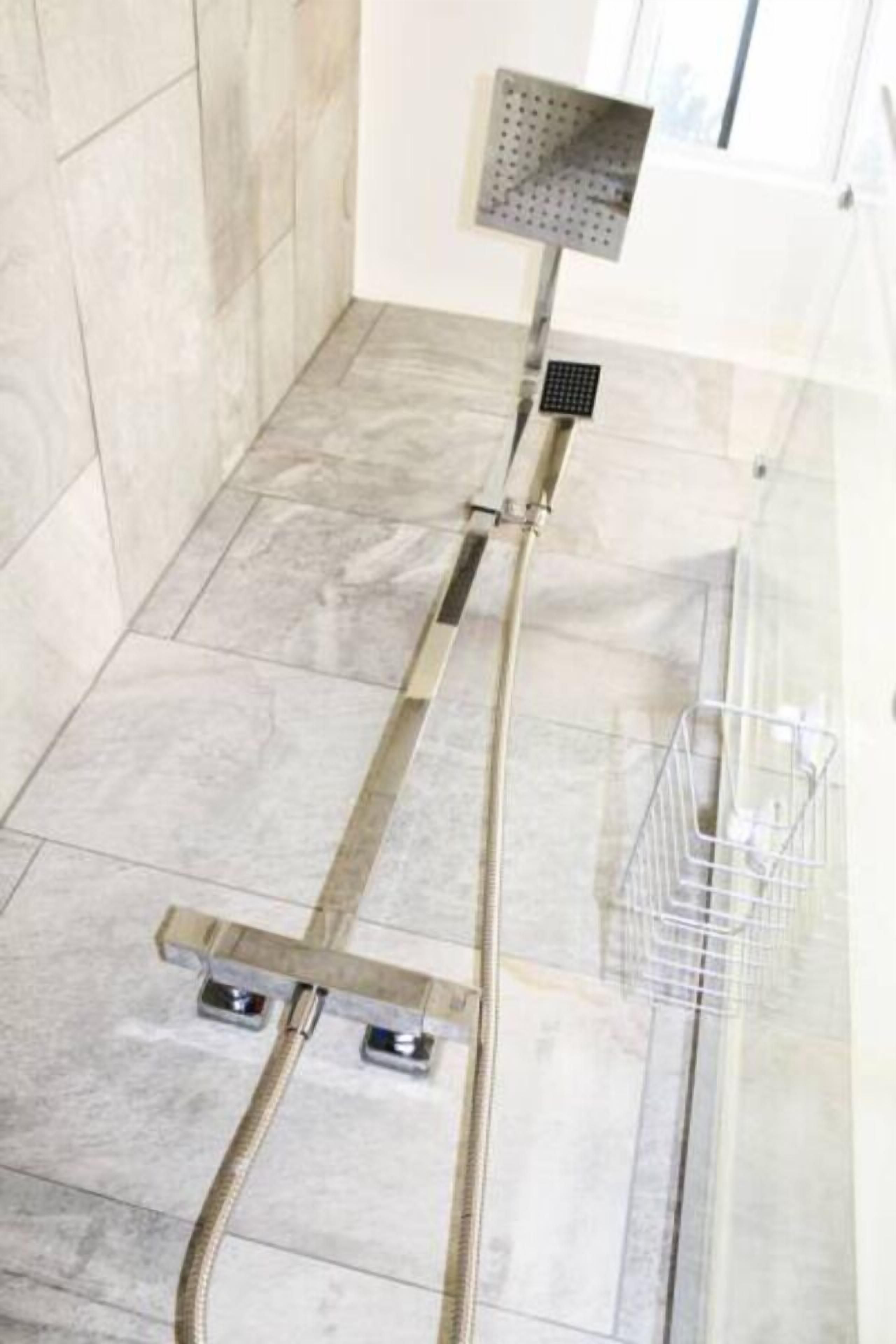 apartment, 1 bedroom | bathroom shower