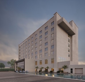 Exterior - Mercure Chennai Sriperumbudur Hotel (Sriperumbudur)