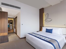 Premium bedding, memory foam beds, minibar, in-room safe