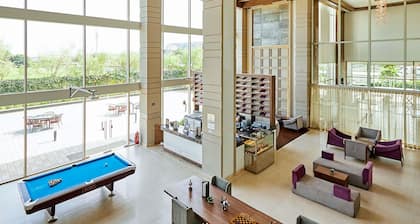 Mercure Chennai Sriperumbudur Hotel